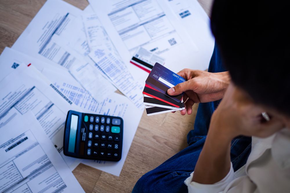 How To Use A Personal Loan To Pay Off Your Credit Card Debts
