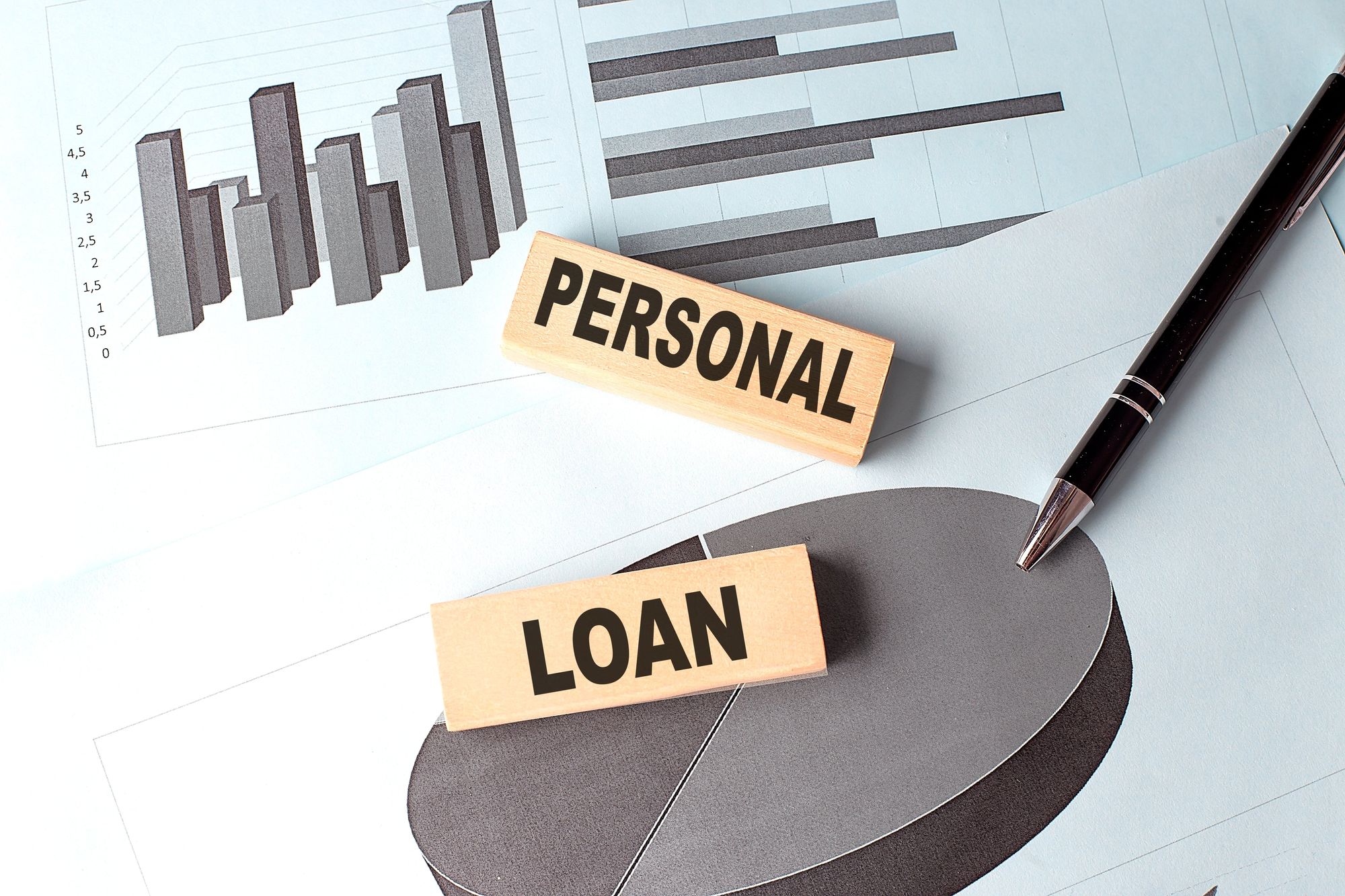 Credit Card Loans Vs. Personal Loans: A Comprehensive Comparison
